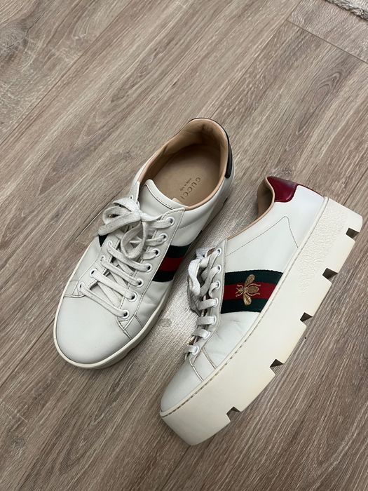 Продаю кеды  Gucci