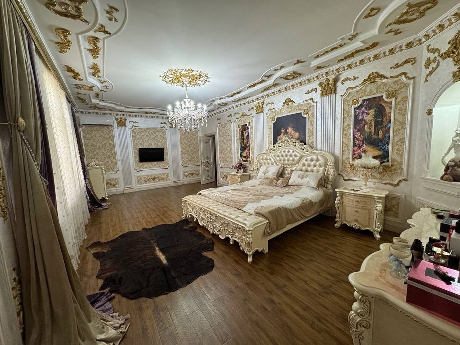 ТТЗ Хумоюн продаётся евро дом 6-соток 8-комнат!