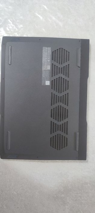 Vând Laptop Lenovo IdeaPad Gaming 3 32 GB RAM DDR5