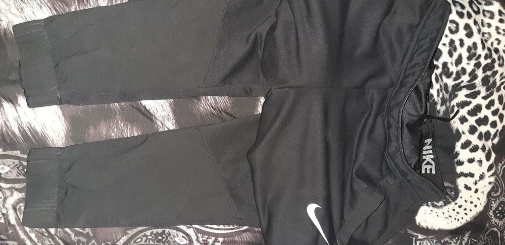 Nike,Under Armour pantaloni super modele