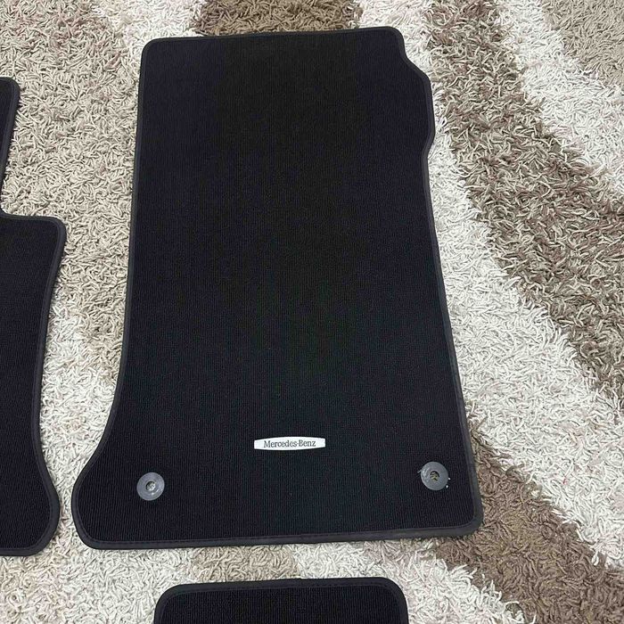 Оригинални мокетни стелки за ML w164