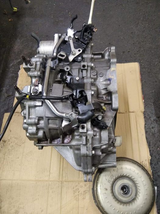 Двигатель, коробка