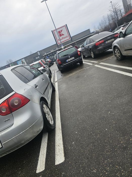 De vânzare Golf 5 1.9 TDI