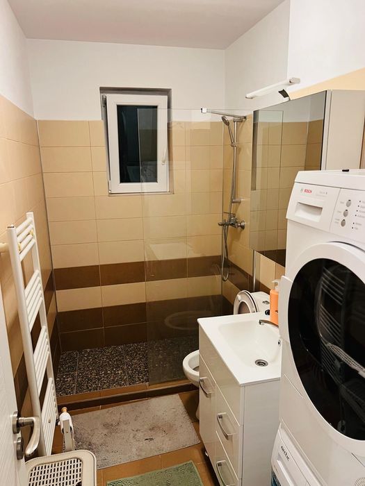 Apartament de închiriat