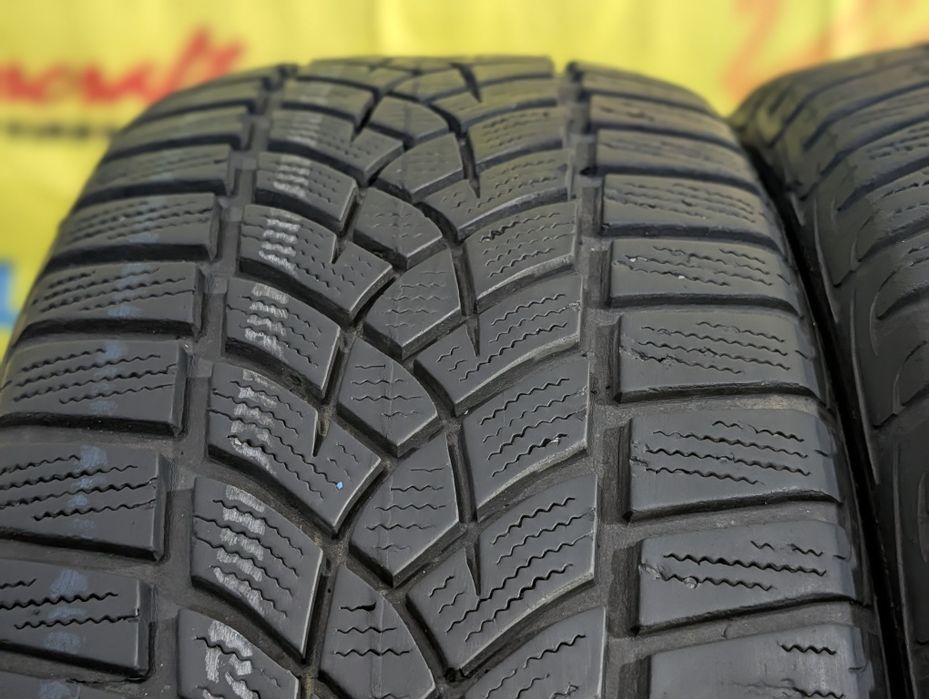 205/55R17 Goodyear 6,2mm iarna