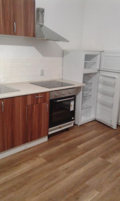 Garsonieră de închiriat