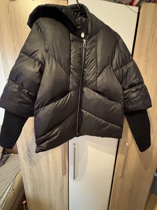 Зимно яке с качулка