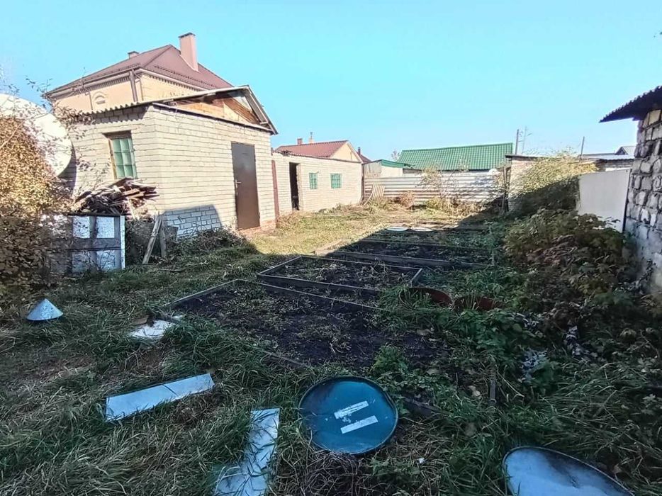 продается дом в центре города