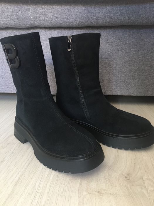 Продам зимние сапоги