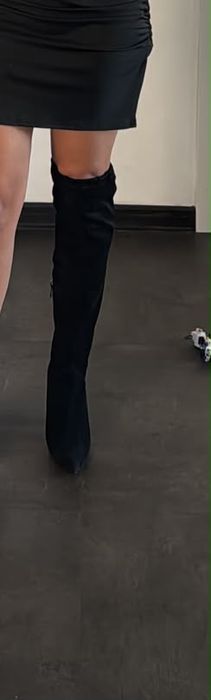 Cizme negre cu toc