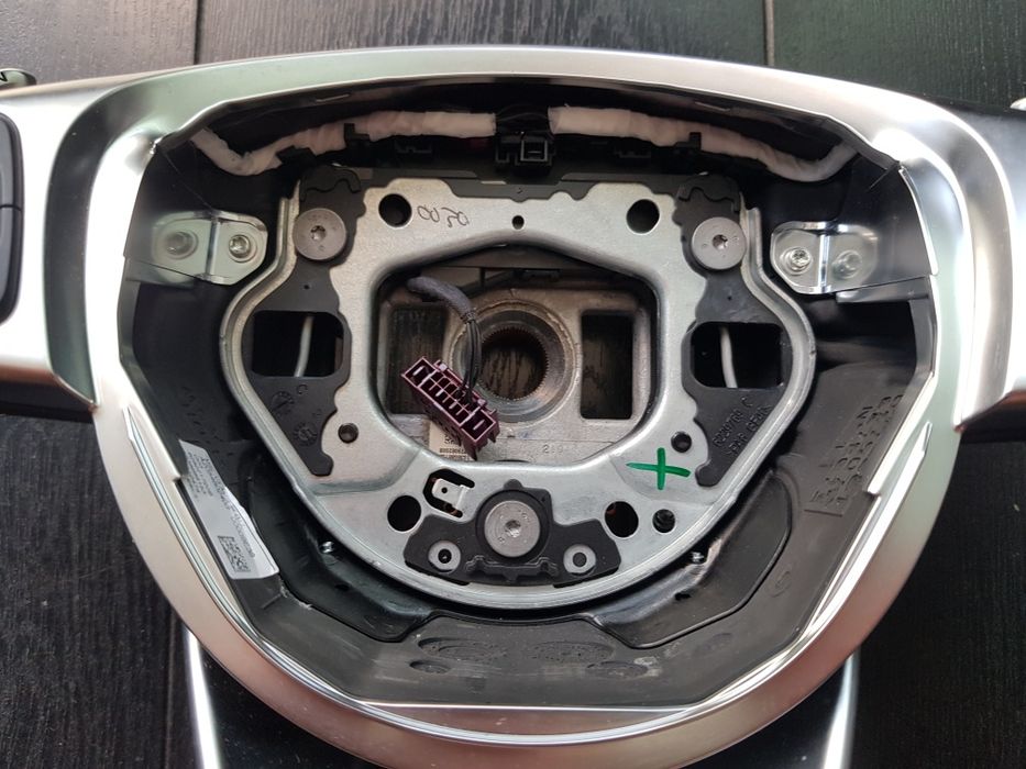 Оригинален АМГ Волан