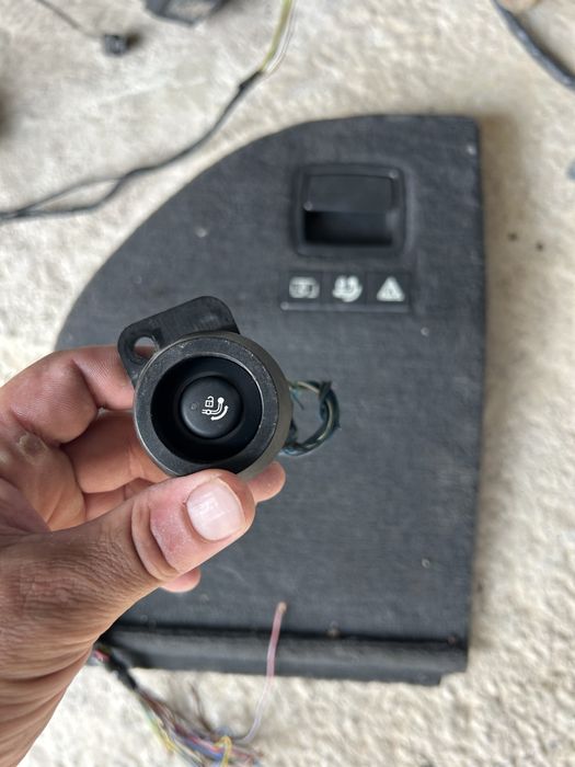 Ел теглич БМВ Е90 Е91 el teglich Bmw e90 e91 Оригинален