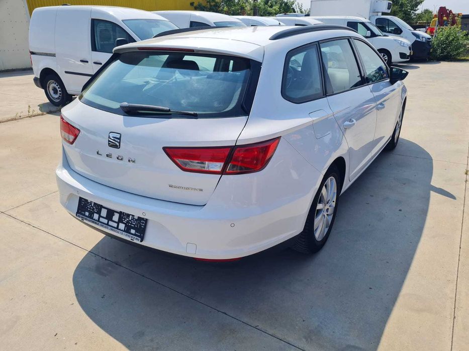 SEAT  LEON 1.6 TDI 110 c.p. an 2016 cash sau rate fixe