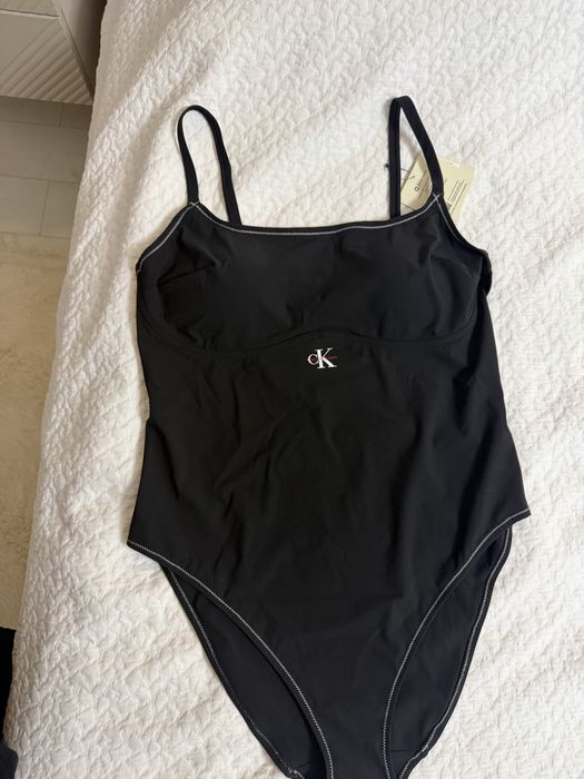 Продам купальник Calvin Klein XL