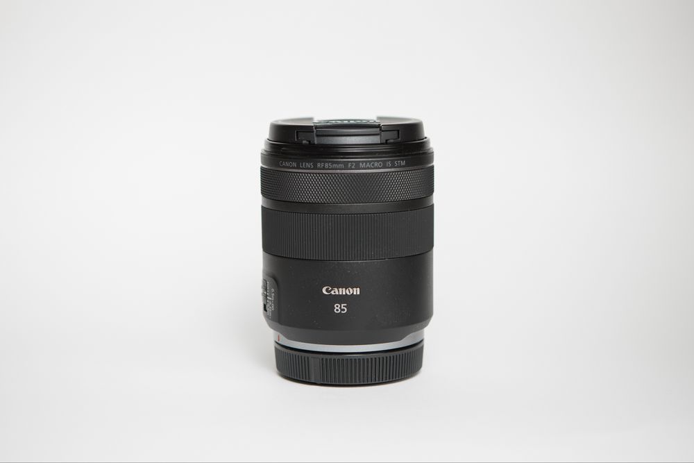 Canon RF 85mm f2