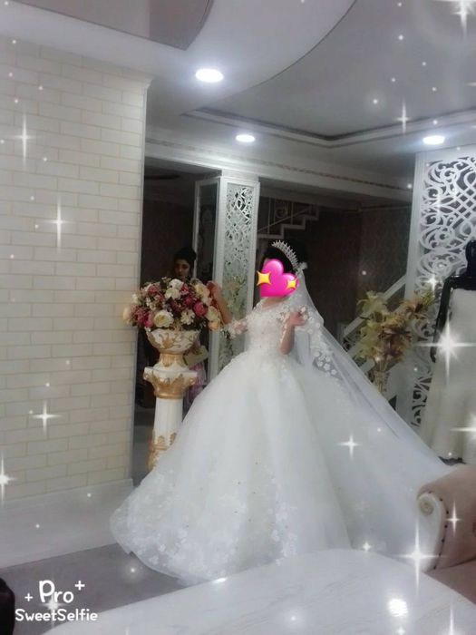 Kelin koʻylak idial holatda ,birmarta kiyilgan S-M razmer