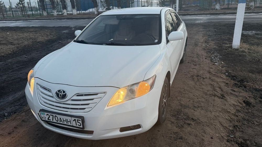 Продам  toyota camry
