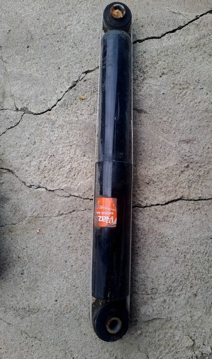 Продам Амортизатор Wazak!