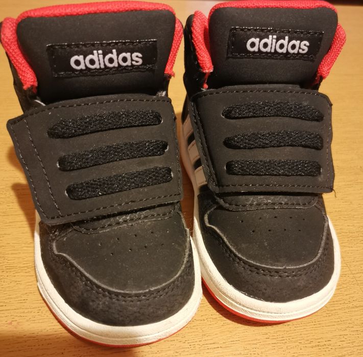Adidas Hoops Mid 2.0
