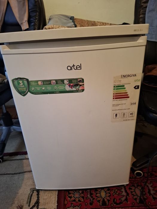 Мини артел холоделник сотилади.