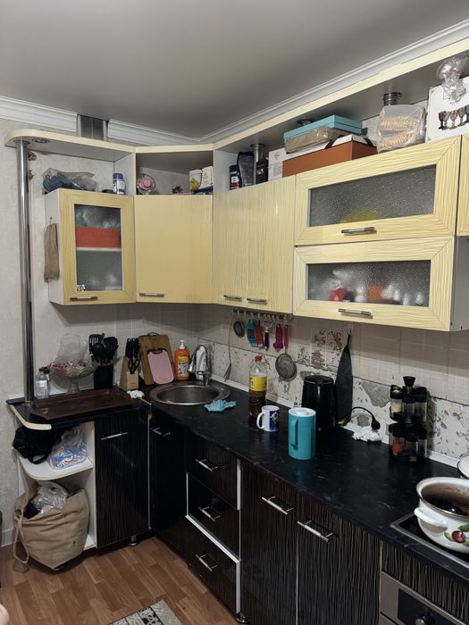 Отдам даром кухонный гарнитур