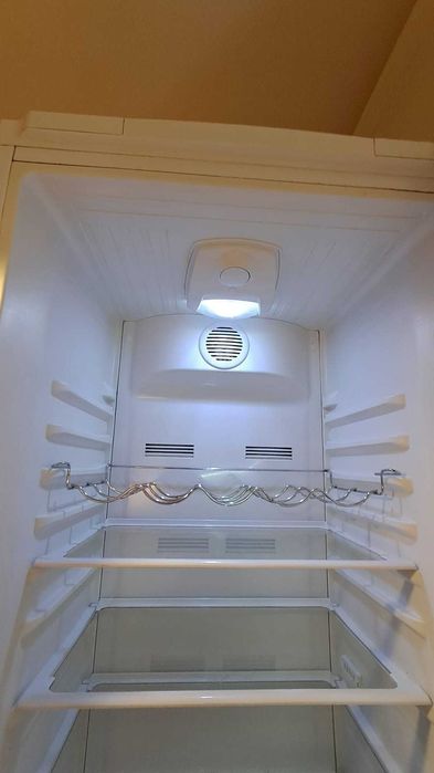 Combina frigorifica BEKO 355 litri