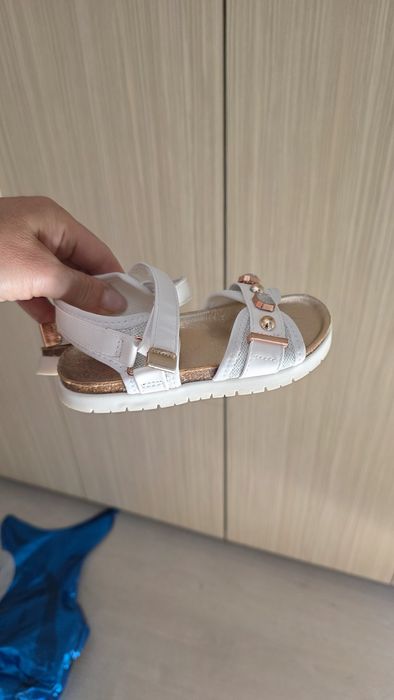 Sandale fetite marimea 26
