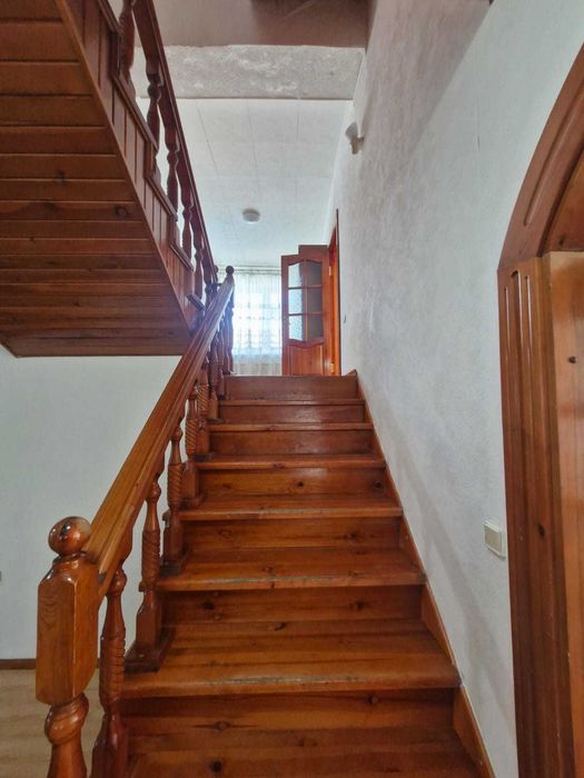 Продажа 3-этажного дома