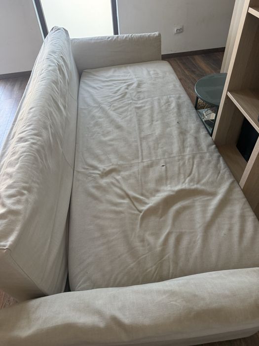 Canapea extensibila Ikea