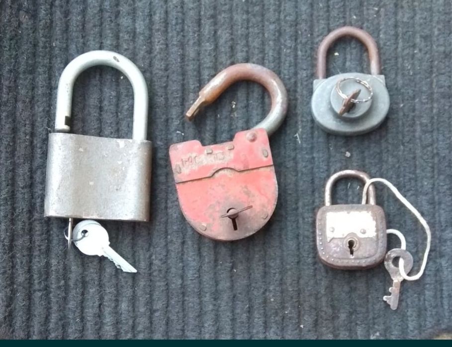 Навесные замки СССР