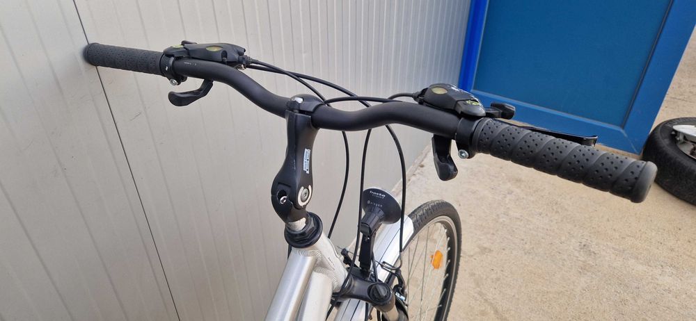 Алуминиев дамски велосипед Arinos колело 28"