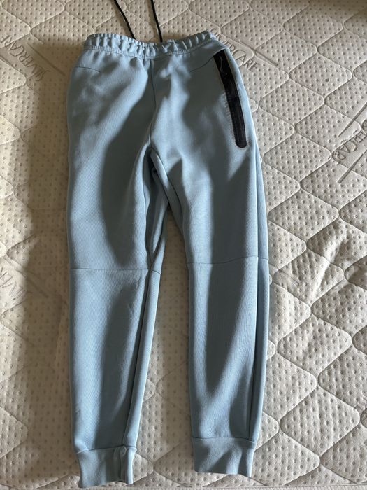 Nike Tech Fleece baby blue