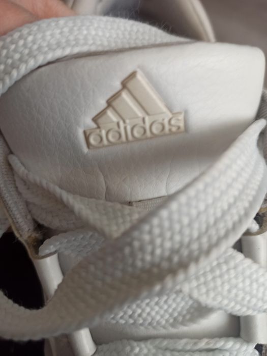 Adidasi dama Adidas low cut Court Funk