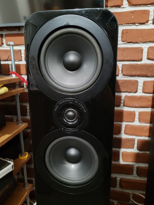 Boxe podea Q-acoustics 3050