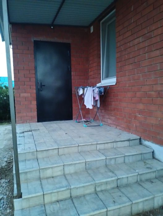Продам новый кирпичный дом в Подстепном