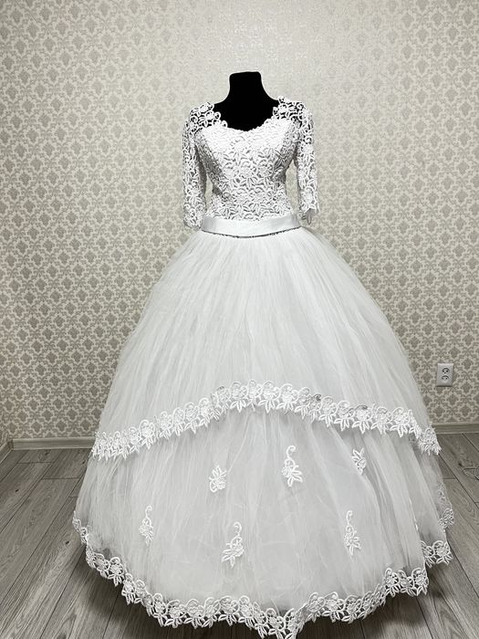 Продам новые свадебные платья