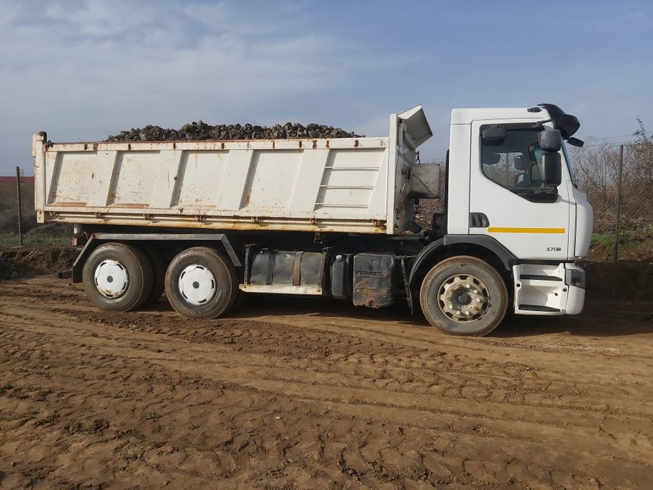 Basculanta Renault 6x4