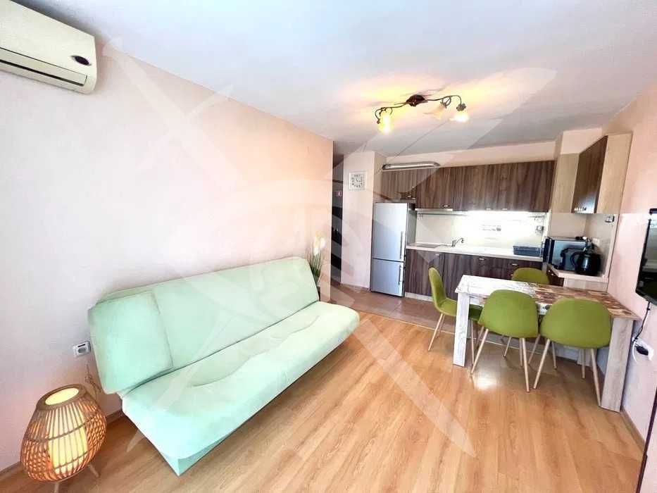 Двустаен апартамент в Свети влас 94285