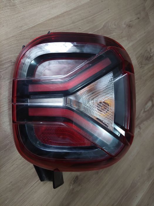 Vand stopuri/ triple Renault Austral ,Megane E-tech,Dacia Duster 2