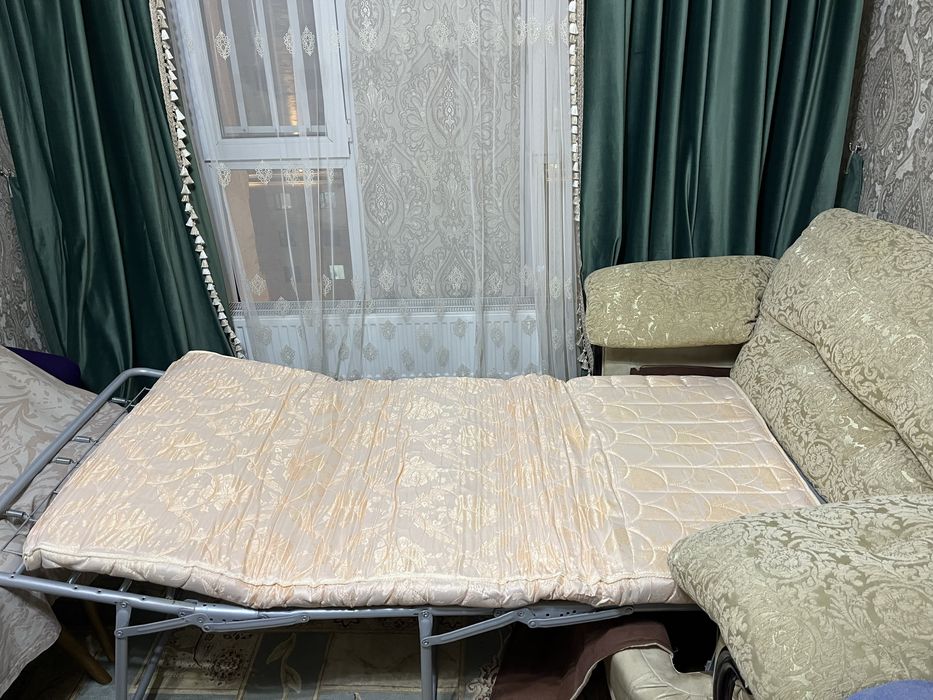 Продам два дивана - двойка и тройка