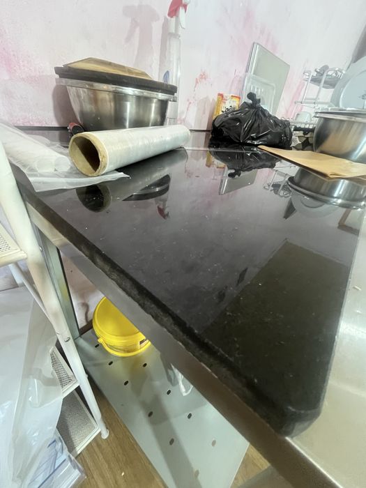 Гранитный камень