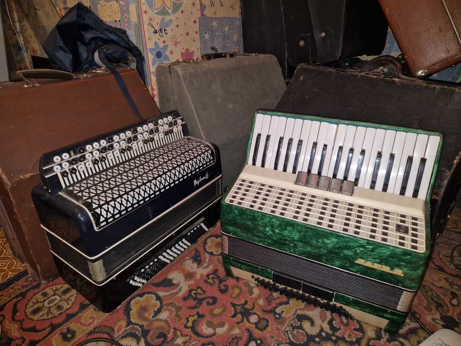 Продажа Баянов, Аккордеонов