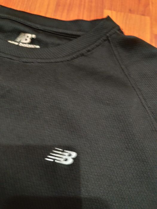 дамска блузка нa New Balance