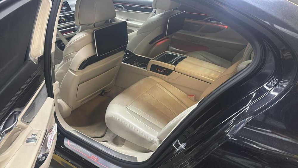 Hope Amanet P10/BMW Seria 750Li , Variantă G12 , 2016 XDRIVE