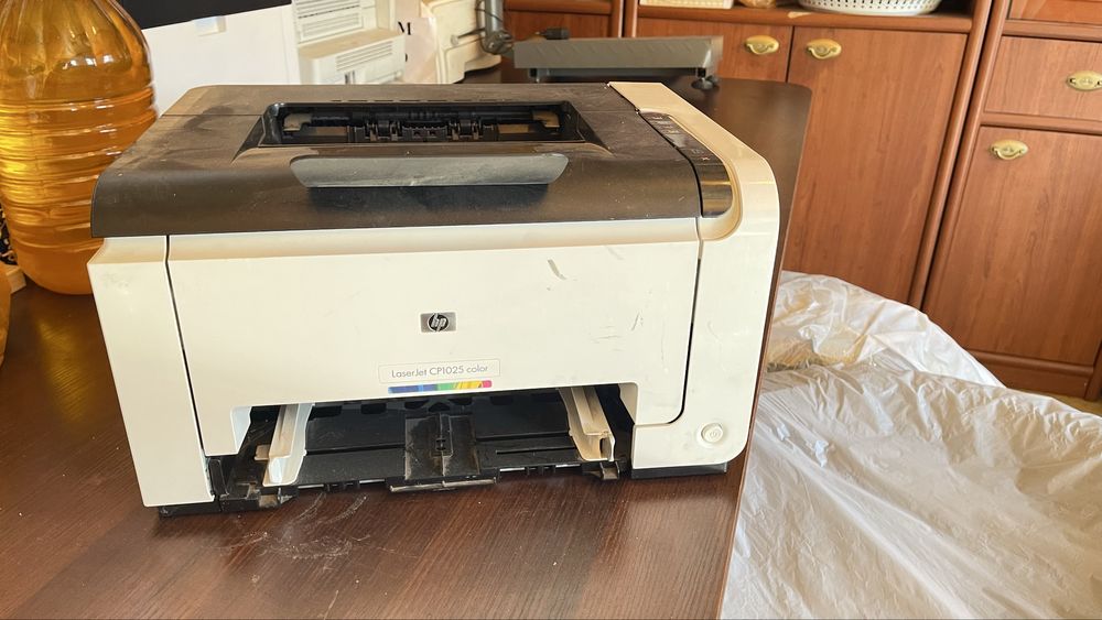 Продам 4 шт принтеры разные