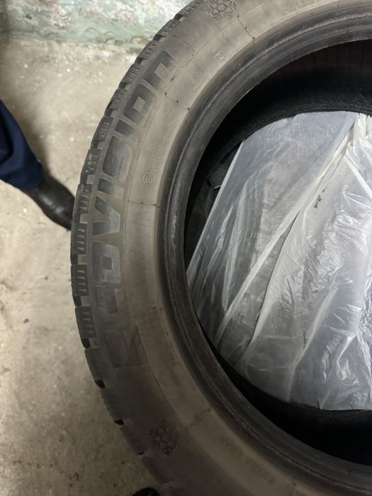 Зимние шины комплект