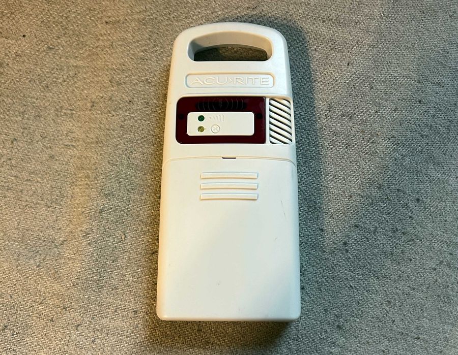 Statie meteo profesionala AcuRite 02080 cu detectie fulger