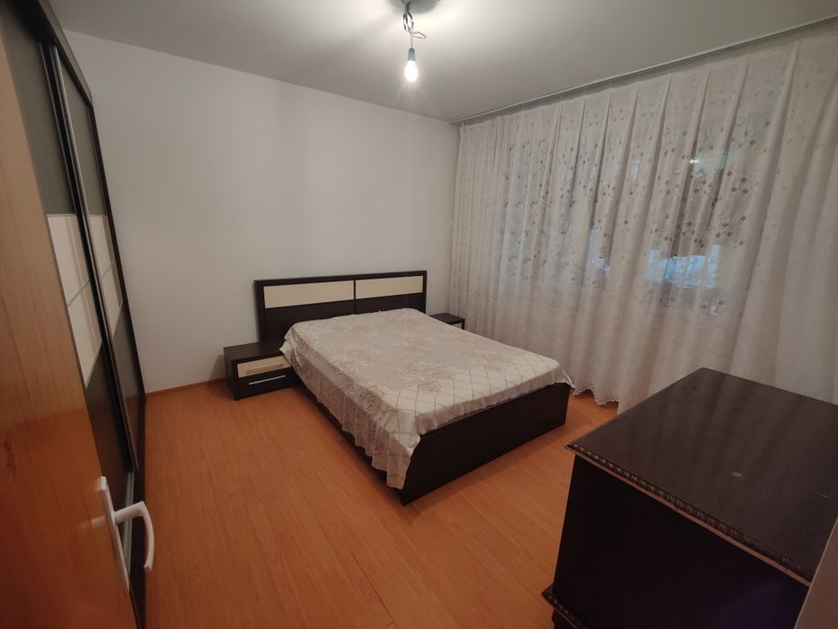 Apartament 3 camere de vânzare Drumul Taberei