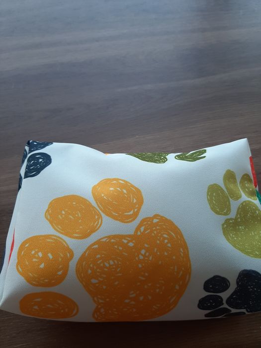 Текстилен несесер