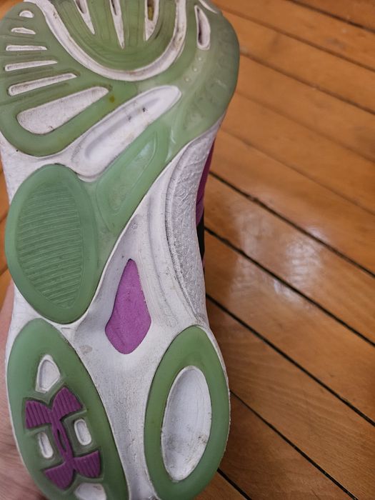Under Armour FTHR Radiate Woman micro go
